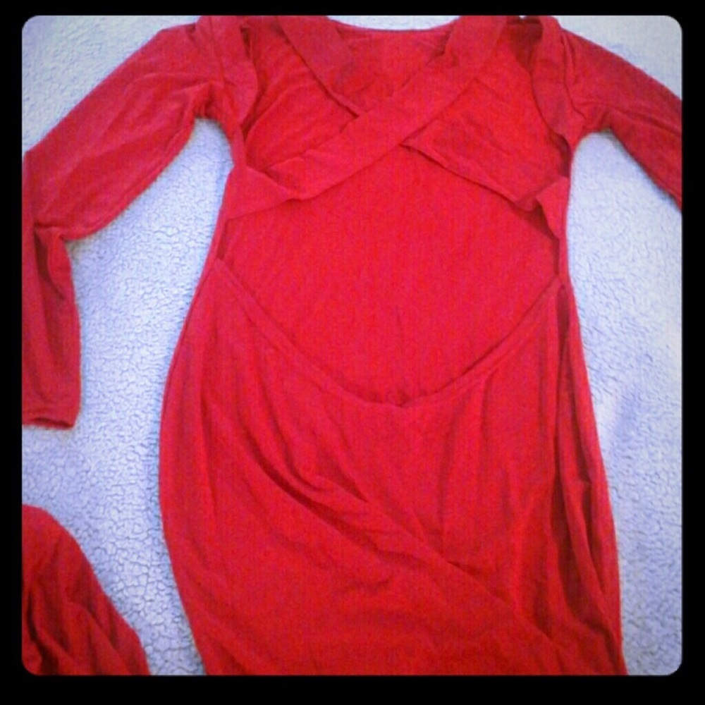 Cross cross open back red dress